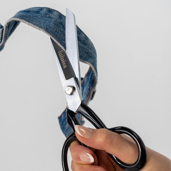 Professional Tailor Scissors – 8" Fabric Scissors